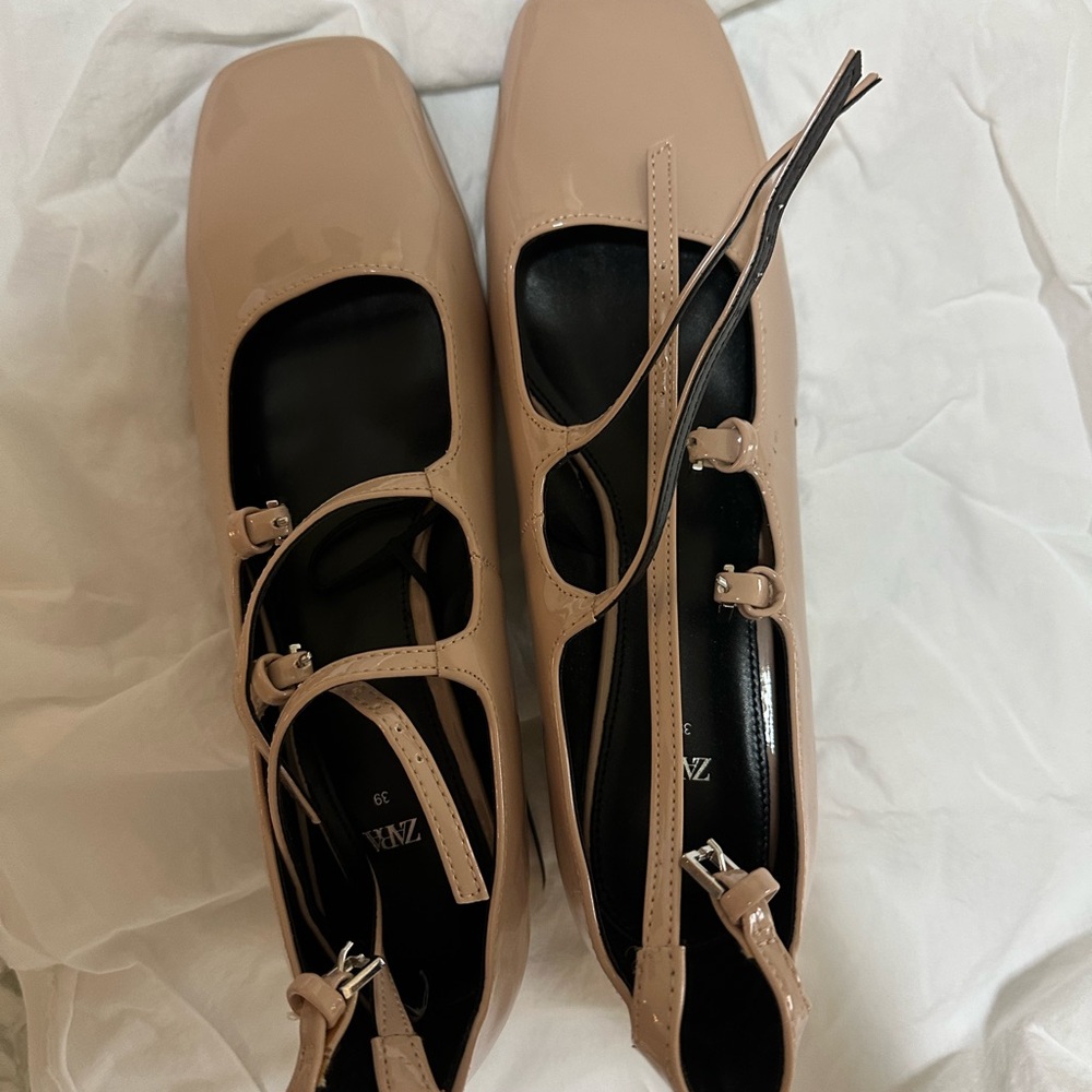 Zara Nude Patent Leather Flats